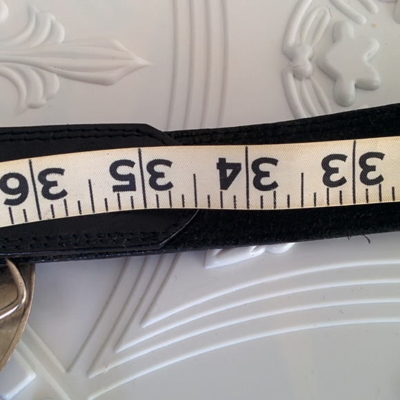 Belt Silver Creek Unisex Classics Concho Leather Belt USA Made 36" long - Picture 5 of 8